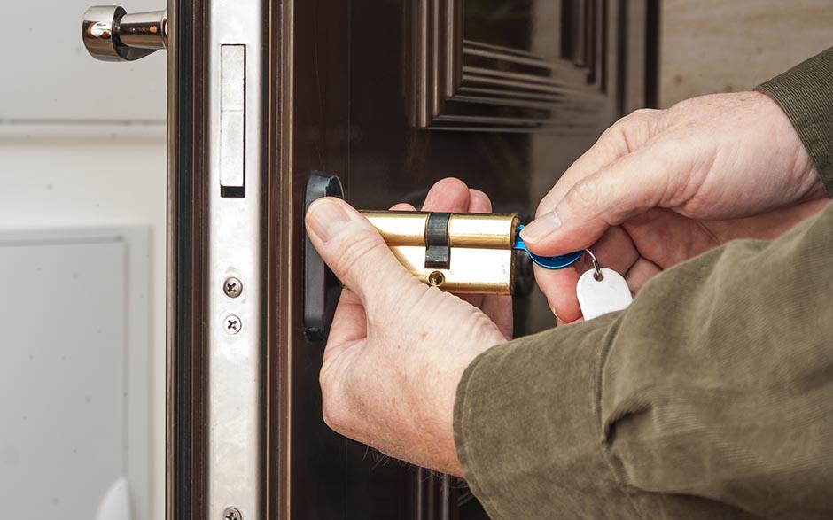 serrurier assistance dépannage Montreuil