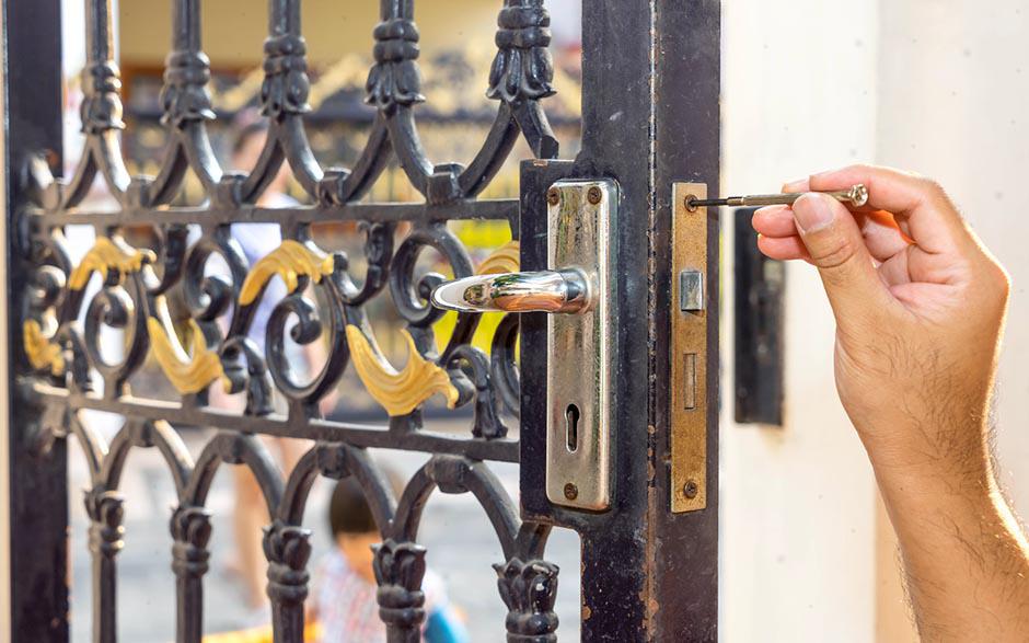 serrurier assistance dépannage Montreuil